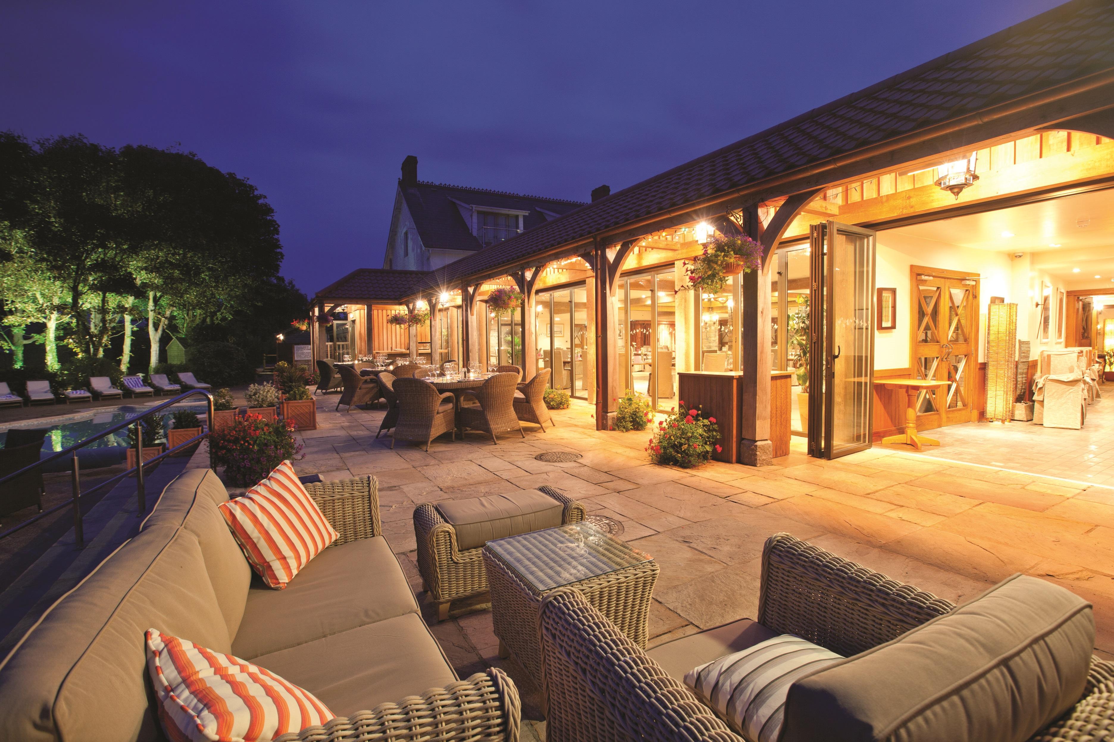 The Farmhouse Hotel And Restaurant Saint Saviour Udogodnienia zdjęcie