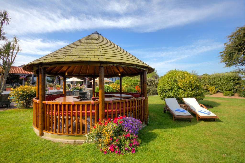 The Farmhouse Hotel And Restaurant Saint Saviour Udogodnienia zdjęcie